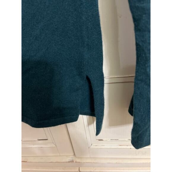 NWT Antonio Melani size large dark green cashmere sweater bell sleeves - Picture 5 of 6